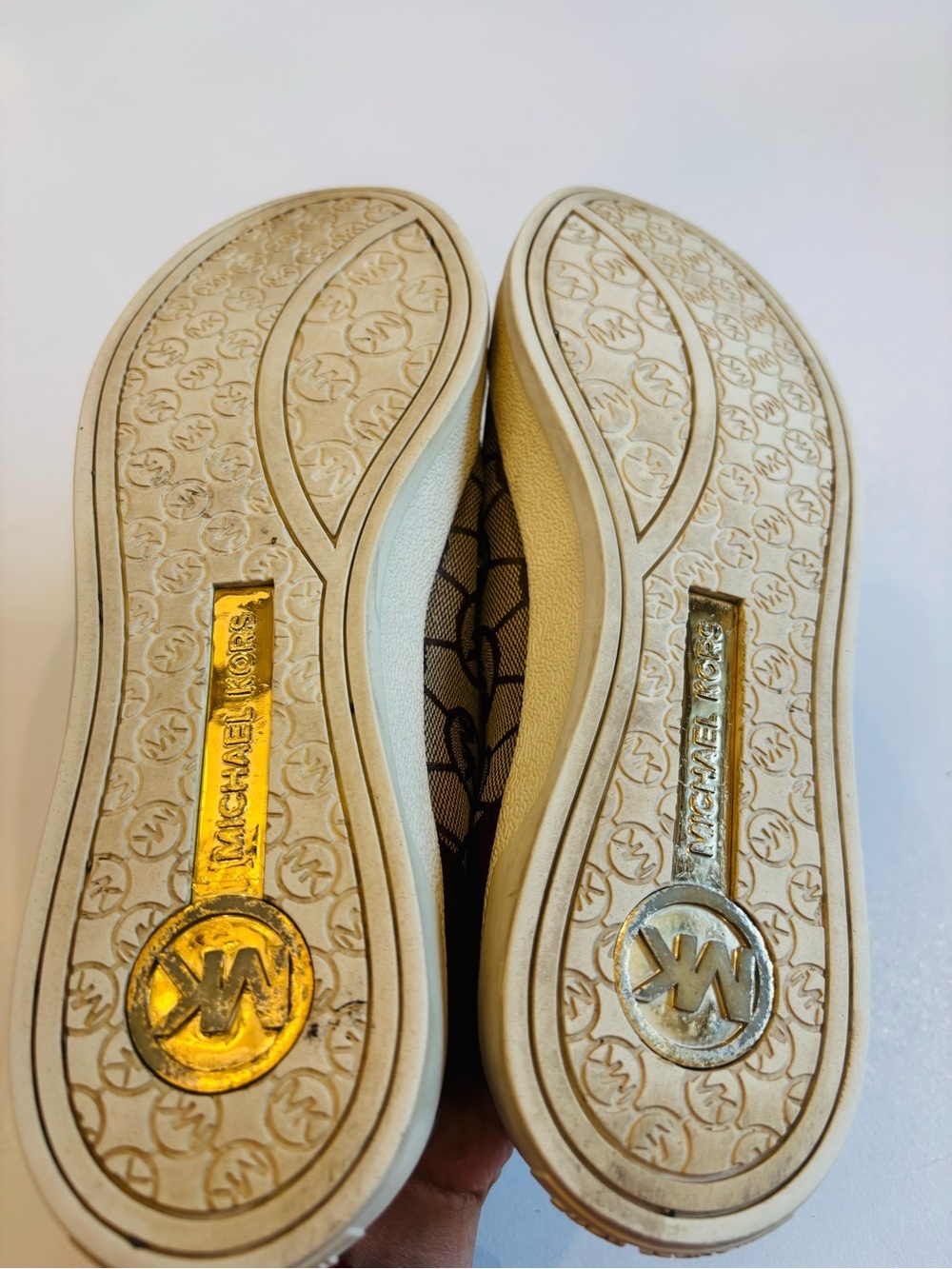 Michael Kors Beige Monogram Canvas Sneakers with Brown Leather Trim size 7.5 - Picture 5 of 7